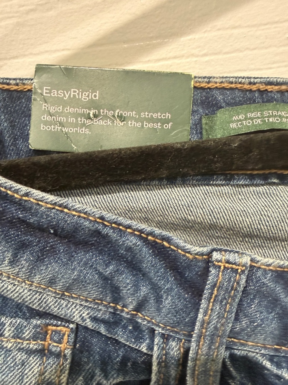 Women's Mid-Rise EasyRigid Jeans - Universal Thread - Picture 5 of 7